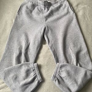 Aritzia mega sweatpants